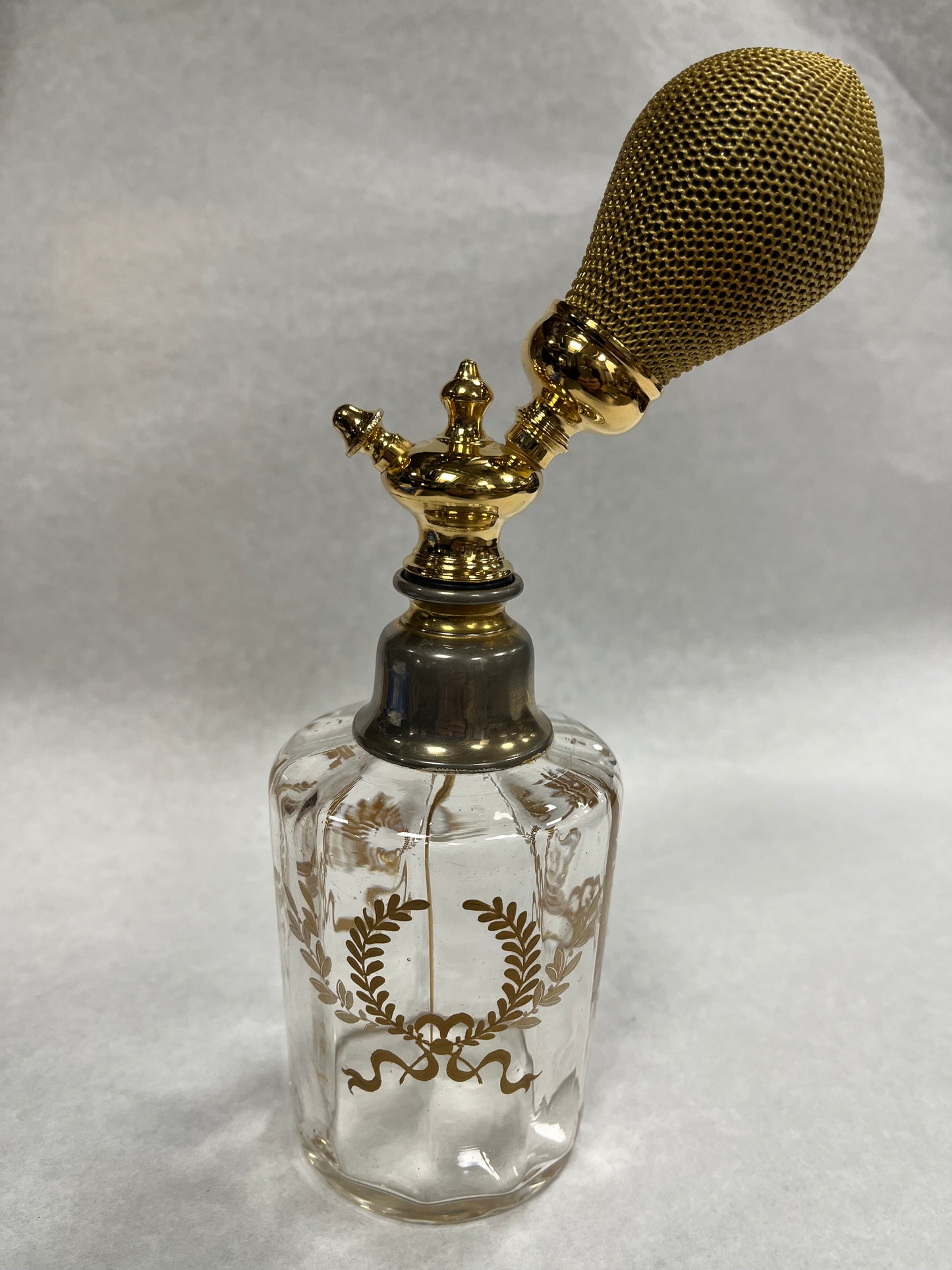 Vaporisateur à parfum Baccarat - Premium Vaporisateur à parfum from Atelier Guillot - Just €460! Shop now at Atelier Guillot