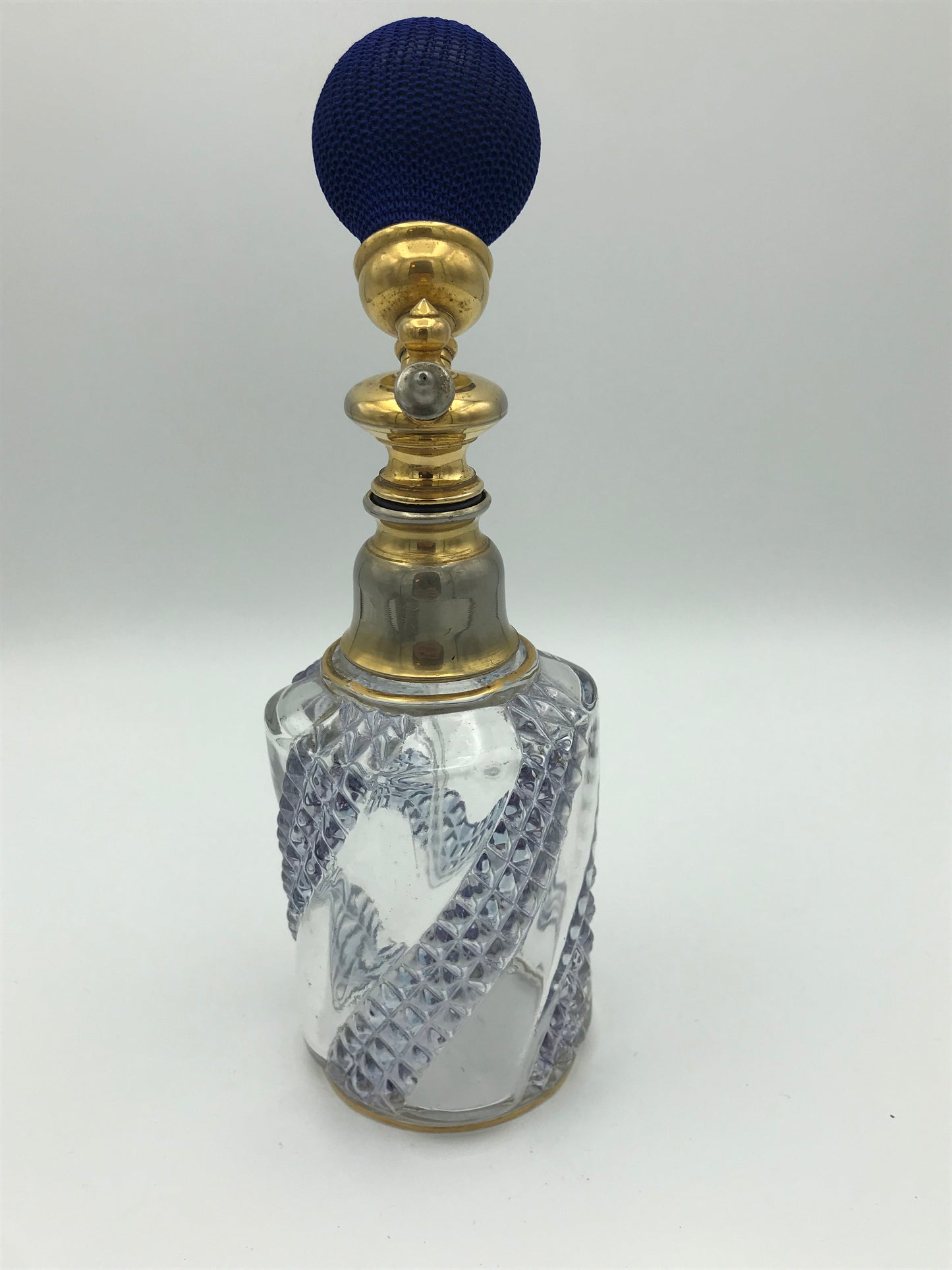 Vaporisateur à parfum Baccarat Serpentine - Premium Vaporisateur à parfum from Atelier Guillot - Just €495! Shop now at Atelier Guillot