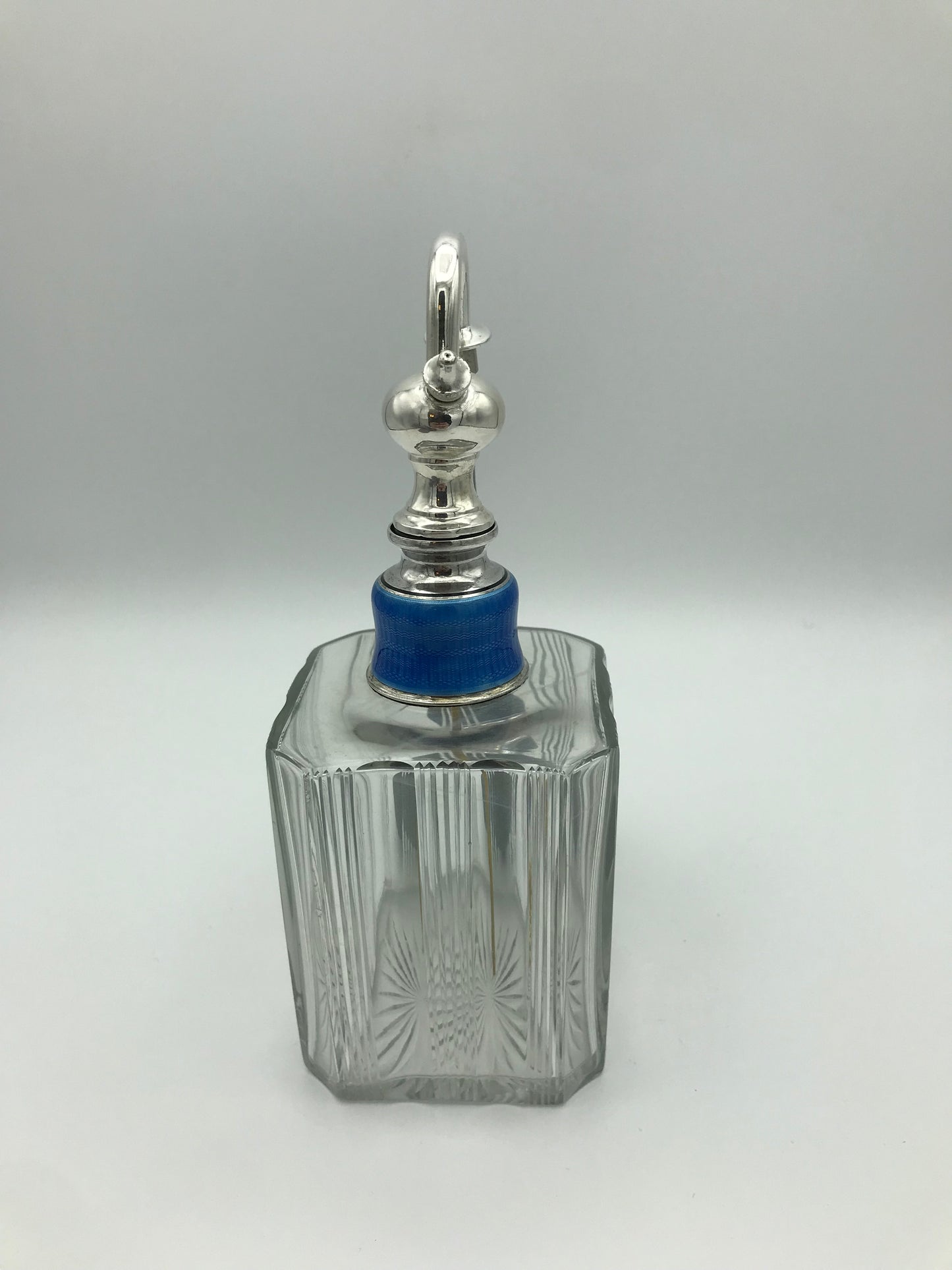 Vaporisateur à parfum Baccarat - Premium Vaporisateur à parfum from Atelier Guillot - Just €540! Shop now at Atelier Guillot