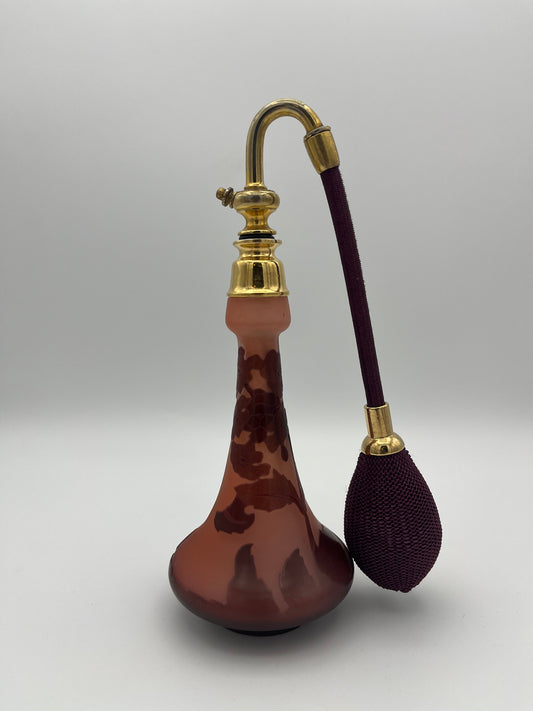 Vaporisateur à parfum Gallé - Premium Vaporisateur à parfum from Atelier Guillot - Just €1450! Shop now at Atelier Guillot