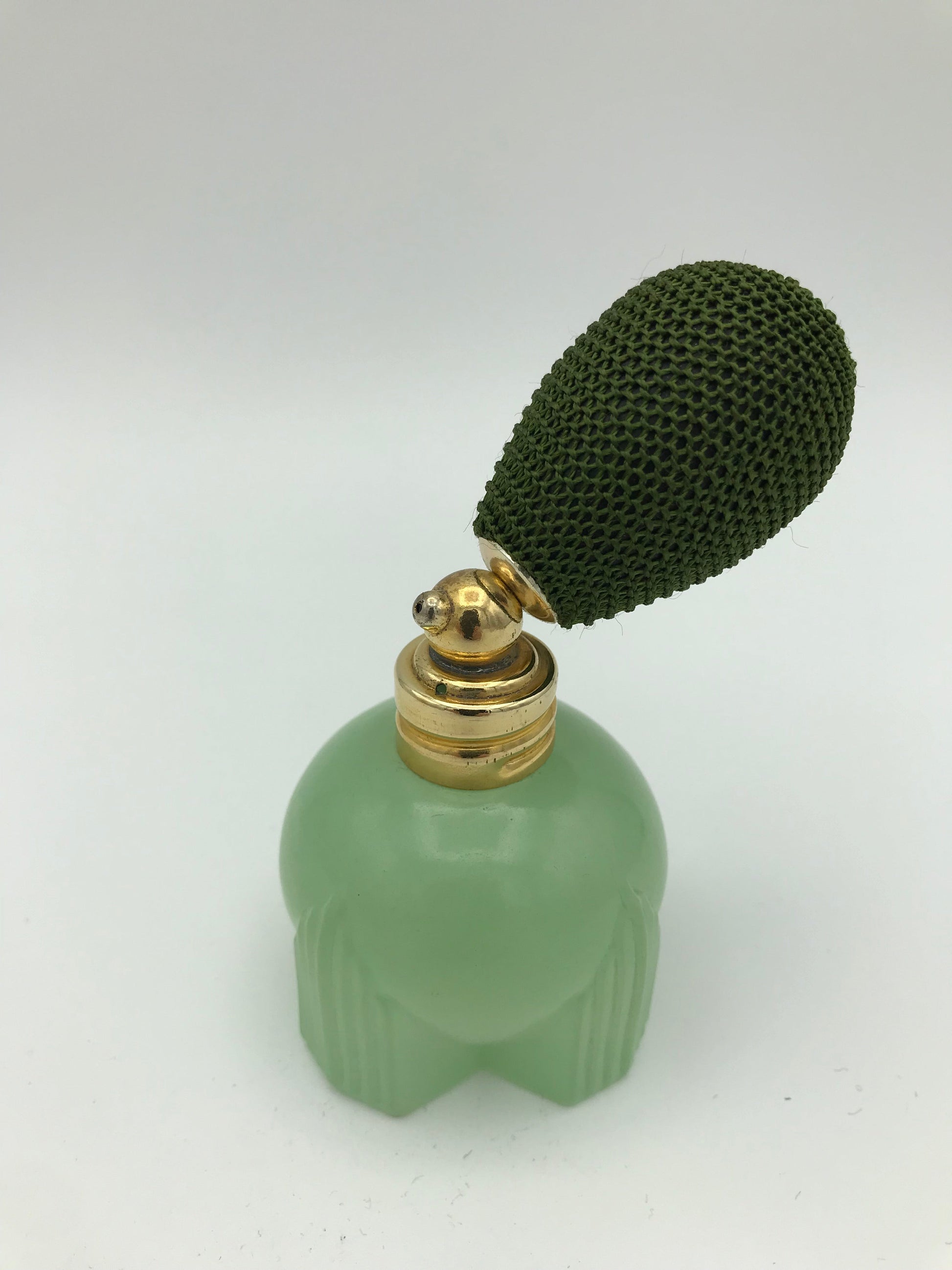 Vaporisateur à parfum Art déco de petite taille vert - Premium Vaporisateur à parfum from Atelier Guillot - Just €145! Shop now at Atelier Guillot