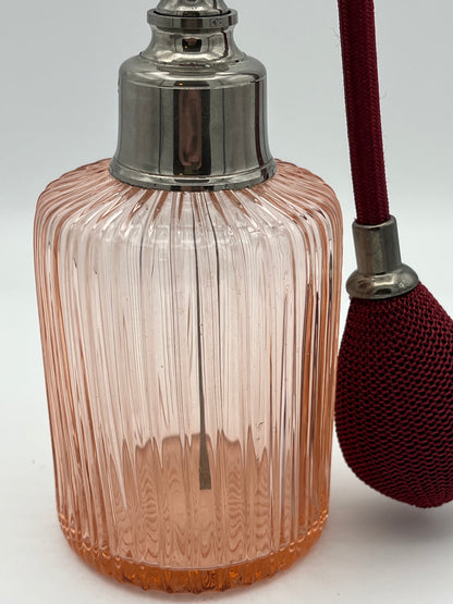 Vaporisateur à parfum verre moulé